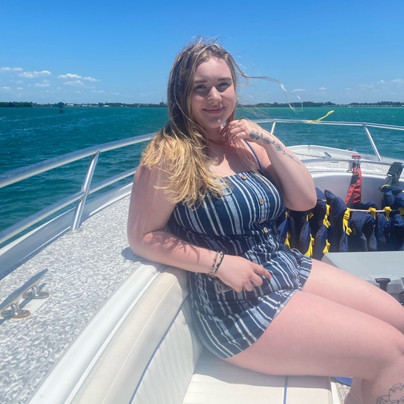 Meet your Posher, Lexi - Picture 11 of 11